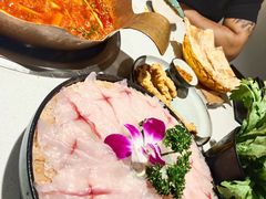 -墨居上隐·院子里火锅(峨眉店)