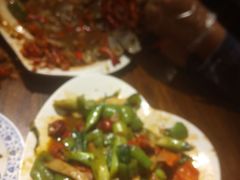 辣爆龙虾尾-一品江湖烧烤餐厅