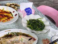 -范饭椰林川湘味海鲜·椰子鸡(三亚湾椰梦长廊店)