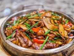 -河畔春天时尚餐厅