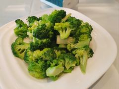 蒜蓉西兰花-山东国际饭店·三义和(解放路店)
