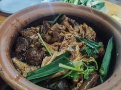 -雄伟美食(高沙中街店)