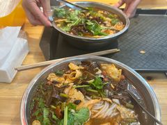 -柳州肥姨妈大骨螺蛳粉(东靖路店)