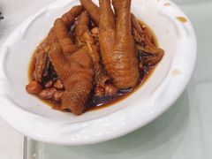 -东豪园林海鲜酒家(南港路辅路店)