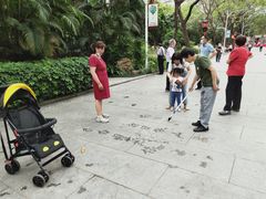 -烈士陵园(地铁站)