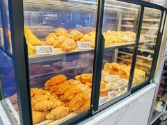 面包甜点陈列柜-幸福西饼面包茶饮(车公庙店)