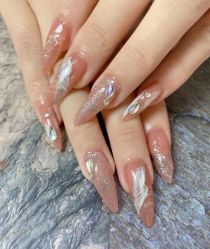 -兔猫ToMoreNails美甲美睫