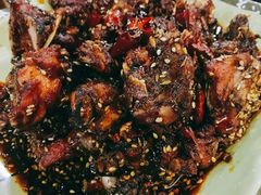 特色炒鸡架-范老二肉串饺子馆(中街店)