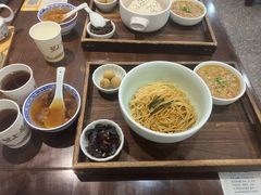 -蟹上黄·蟹黄面·江南糖水(人民广场店)