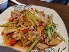 -阿婉贵州苗家酸汤鱼(梅林店)