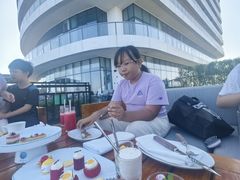-瑰丽酒店·海吧·天际下午茶·现场DJ·天台酒吧