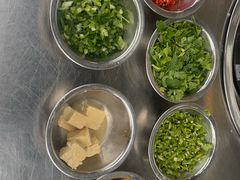 -肖仙仙羊肉汤·创于1996年(三官堂总店)