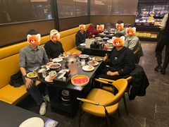 -钱小奴海鲜自助黑金店(杭州滨江龙湖店)