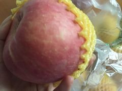 -三亚新鸿港水果一级批发市场