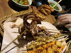 -万记麻辣烫国展总店