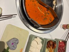牛油红锅-巴倒烫陆派火锅山庄(南山总店)