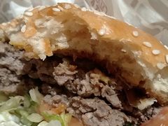 -The Habit Burger Grill 哈比特汉堡(爱琴海店)