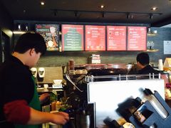 -星巴克(上海虹桥南丰城办公楼店)