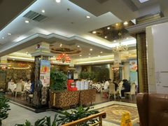 -新粤新疆菜清真餐厅(拱北店)