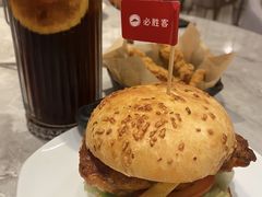 -必胜客(联投东方店)