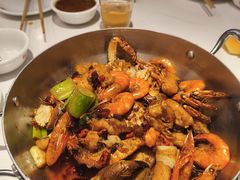 -七欣天香辣蟹火锅(闵行浦江欢乐颂店)