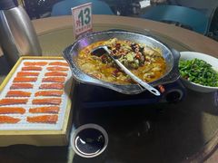 -二厨·吊桥小院·脆皮烧鸡公·本地农家菜(沿江西路店)