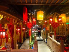 -大龙辣火锅·龙虾·烧烤(湖滨新天地店)