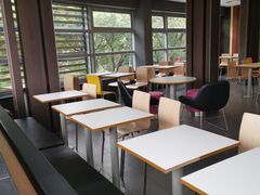 -麦当劳(外高桥DT店)
