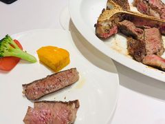 澳洲安格斯谷饲T骨牛排-王品台塑牛排(成都万象城店)