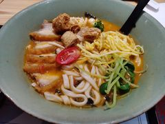 黄金脆皮猪五花面-陳八两面家(滨江天街店)