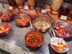 -松山湖凯悦酒店·Café自助餐厅·周末火舞秀表演