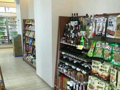 -全家便利店(鑫竹苑店)