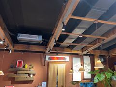 -巴卤社老火锅(财富店)