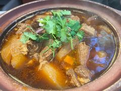 砂锅牛腩煲-乔阿马·江南味·驴肉香(龙湖华泾天街店)