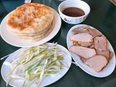 熏肉大饼-李连贵酒家熏肉大饼(昆明街店)