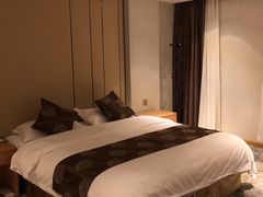 -雍村饭店(西安钟楼大差市地铁站店)