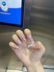 -瞧·享轻奢美甲美睫
