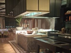 -瑰丽酒店·海吧·天际下午茶·现场DJ·天台酒吧