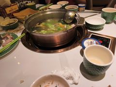 -润园四季椰子鸡火锅(卓越INTOWN店)