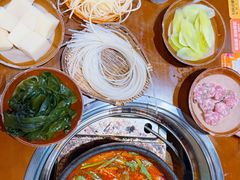 -黔有有贵州酸汤夺夺粉火锅(五味十字店)