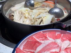 -三人行骨头王火锅(长寿店)