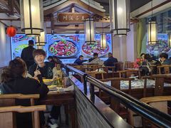 -川流不息·地道川菜·小龙虾(新松江路店)