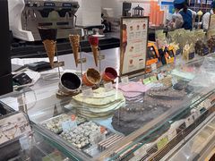 -VENCHI 闻绮(上海佛罗伦萨小镇店)