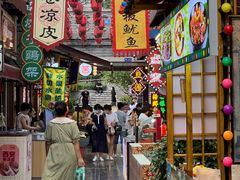 -陈仓老街美食天地