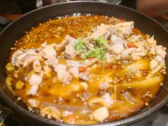 -辣尚瘾·烤鱼·新川菜(交大直营店)