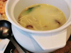 -赶海部落海鲜城(海阳路店)