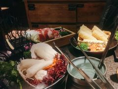 -湊湊火锅·茶憩(新中关购物中心店)