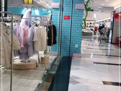 -鸿通城购物中心