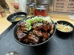 -難波肉劇場