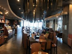 大堂-星巴克臻选(深圳龙岗万科店)